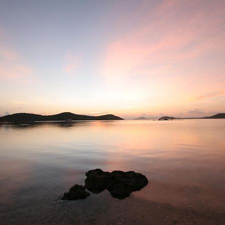 Coral Bay Beach And Dive Resort Busuanga Exterior foto